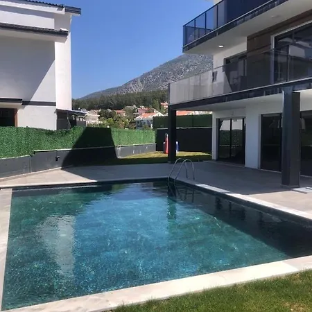 Villa Luxury Villa Ovacik *